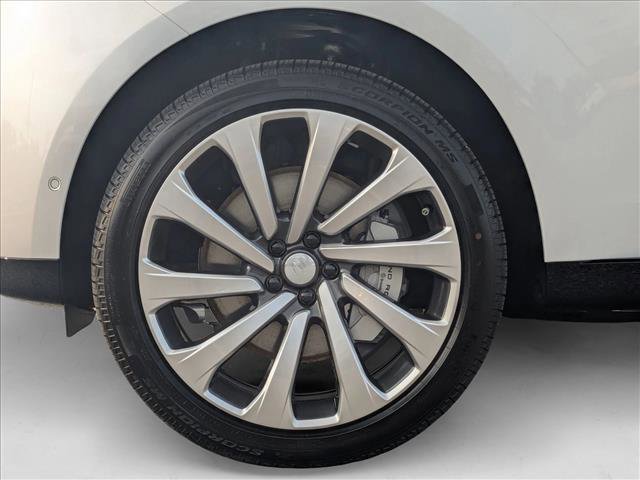 New 2025 Land Rover Range Rover SE image 10