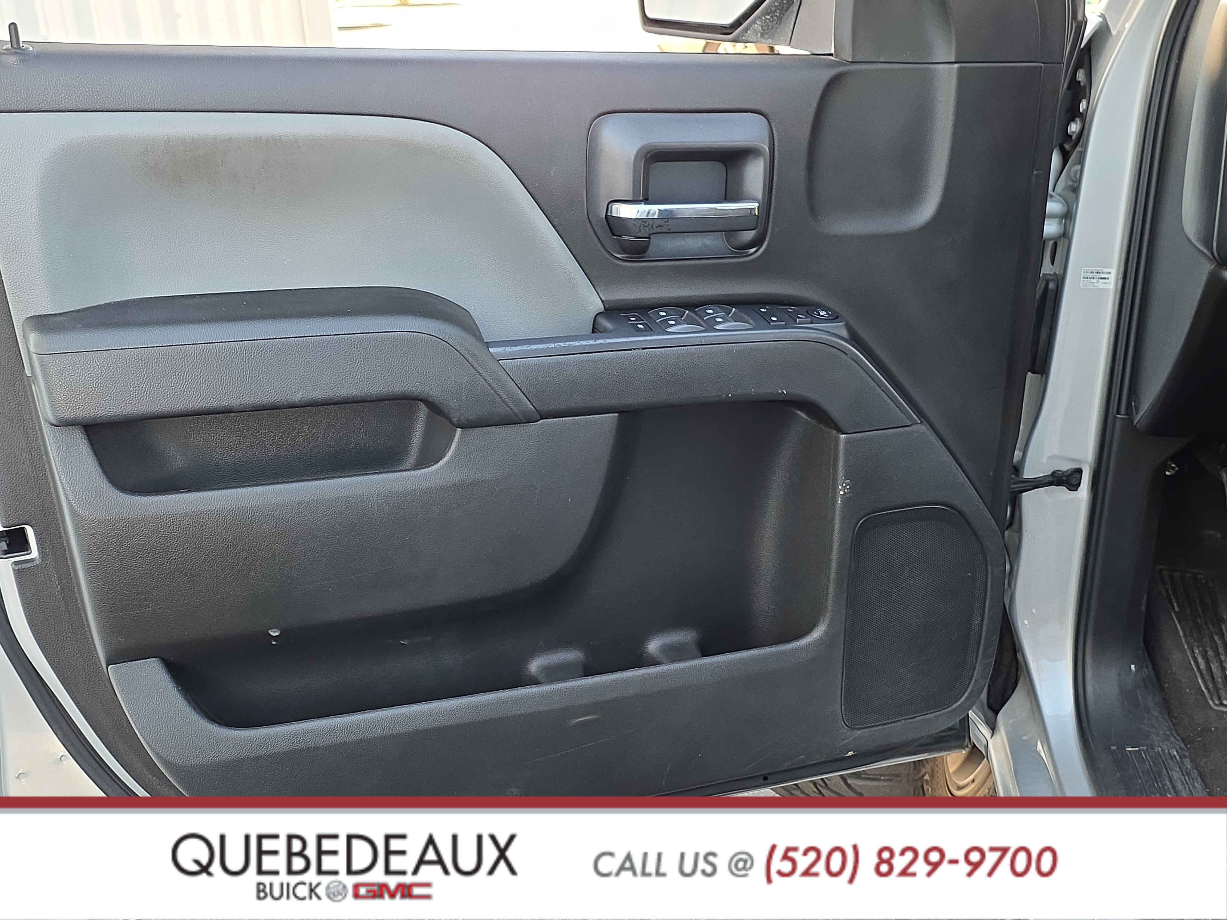 Used 2018 Chevrolet Silverado 1500 Custom w/ Custom Value Package RWD image 10