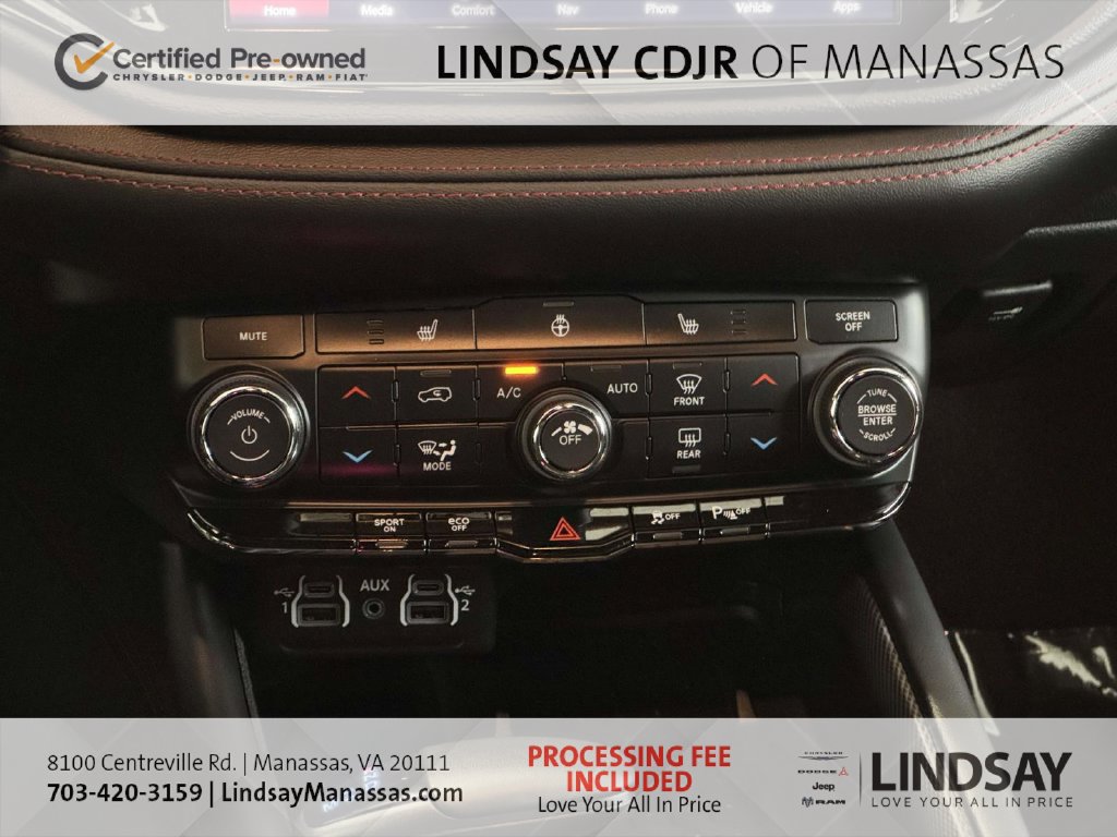 Certified 2025 Dodge Durango R/T w/ Blacktop Package AWD/4WD image 26