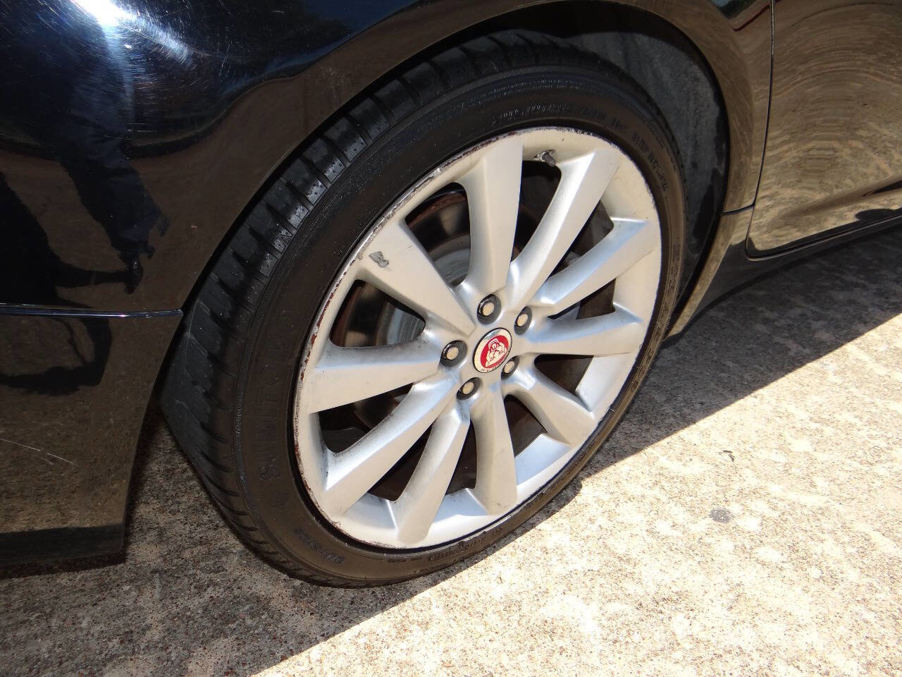 Used 2014 Jaguar XF 3.0 image 28