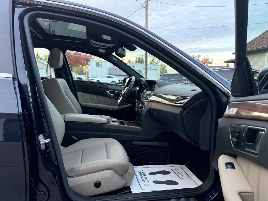 Used 2012 Mercedes-Benz E 350 4MATIC Sedan image 14