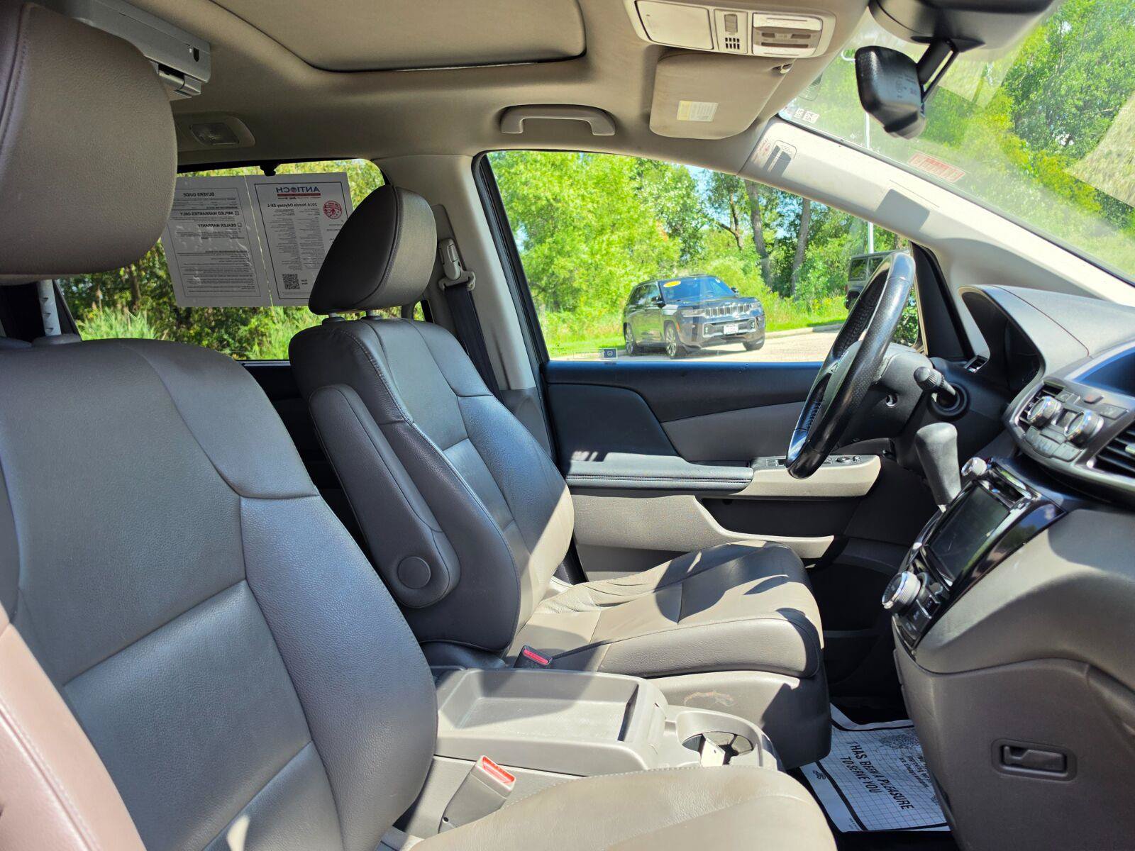 Used 2016 Honda Odyssey EX-L image 11