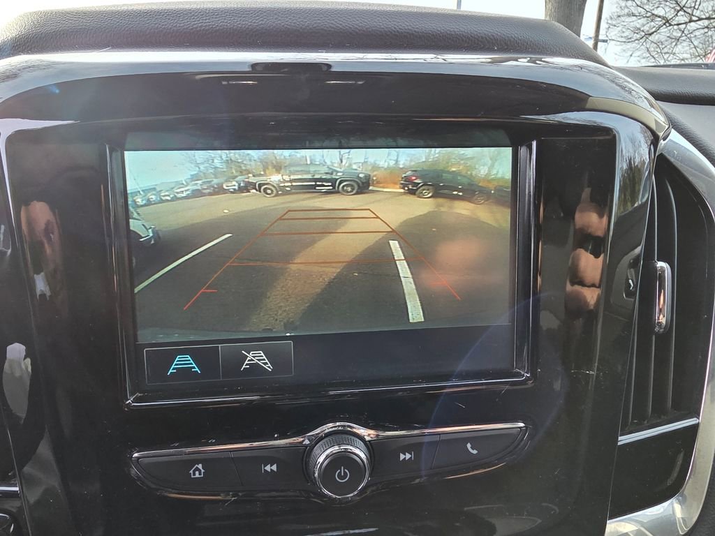 Used 2019 Chevrolet Traverse LS image 22