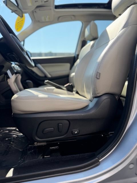 Used 2018 Subaru Forester 2.5i Premium AWD/4WD image 11