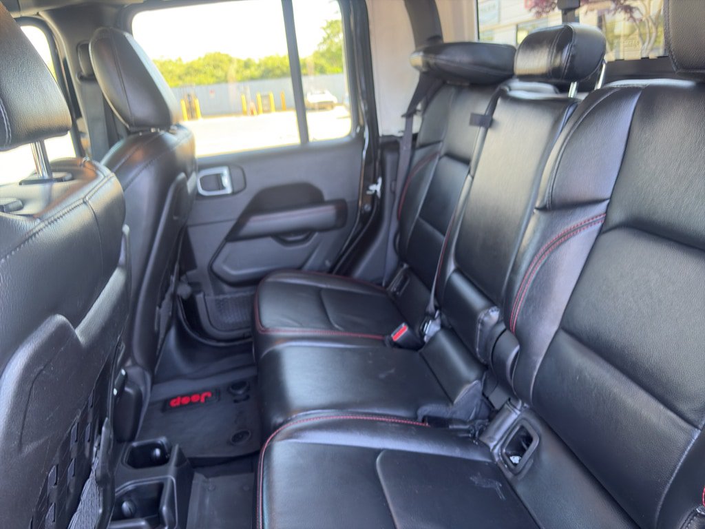 Used 2022 Jeep Gladiator Rubicon w/ LED Lighting Group AWD/4WD image 19