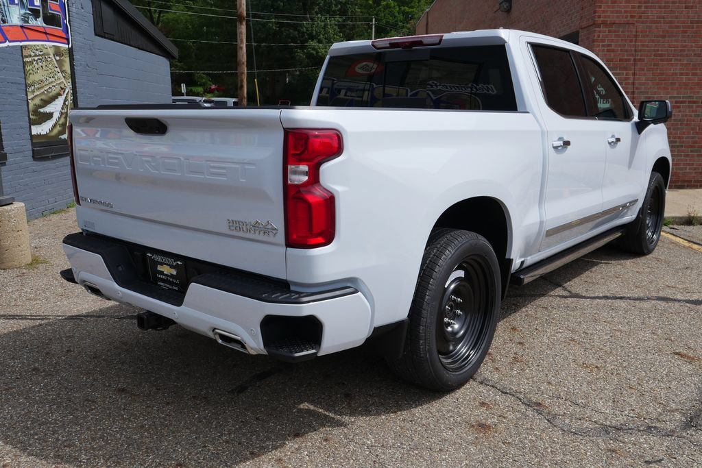New 2026 Chevrolet Silverado 1500 High Country AWD/4WD image 5