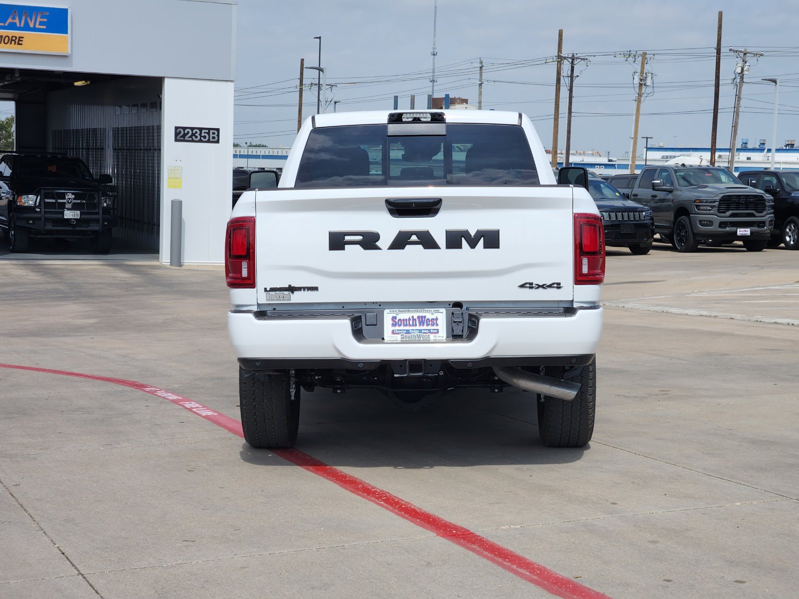 New 2026 RAM 2500 Lone Star AWD/4WD image 8