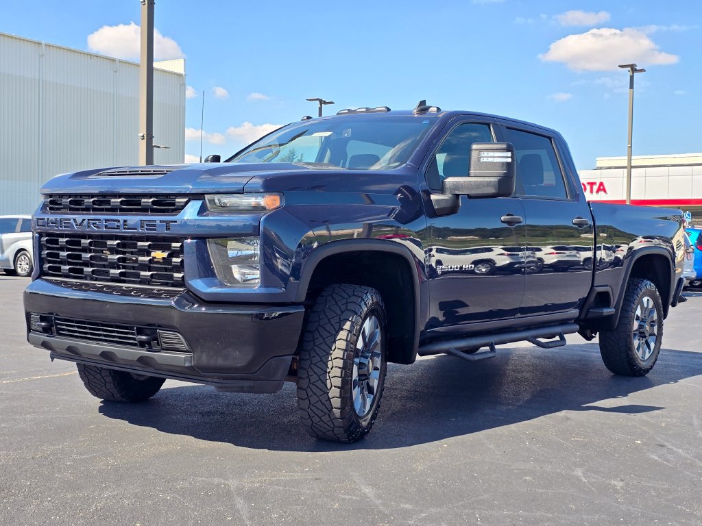 Used 2021 Chevrolet Silverado 2500 Custom w/ Custom Value Package AWD/4WD image 4
