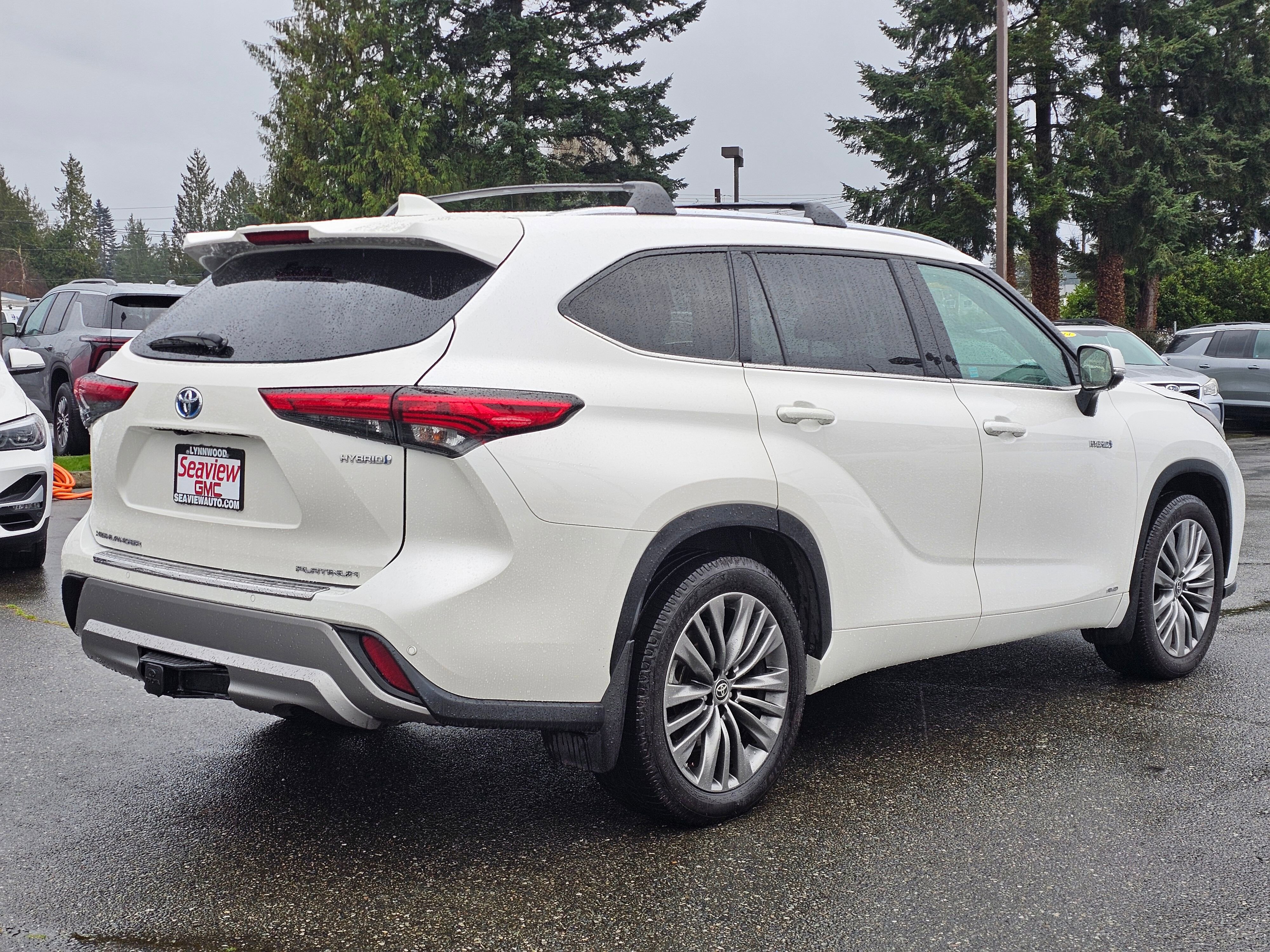Used 2021 Toyota Highlander Platinum AWD/4WD image 7