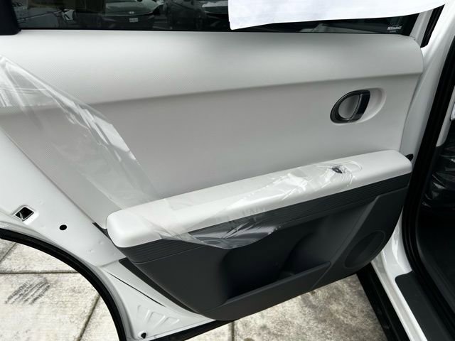 New 2026 Hyundai Ioniq 5 SEL AWD/4WD image 9