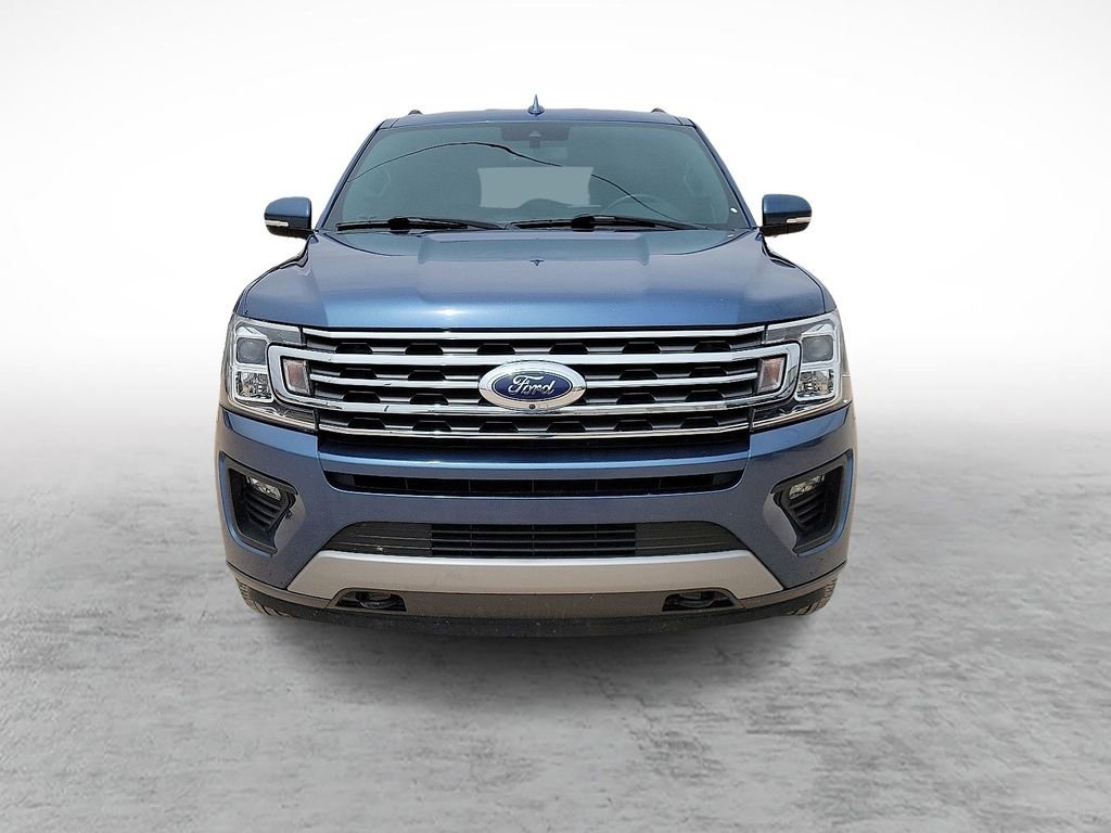 Used 2020 Ford Expedition Max XLT w/ Equipment Group 202A AWD/4WD image 3