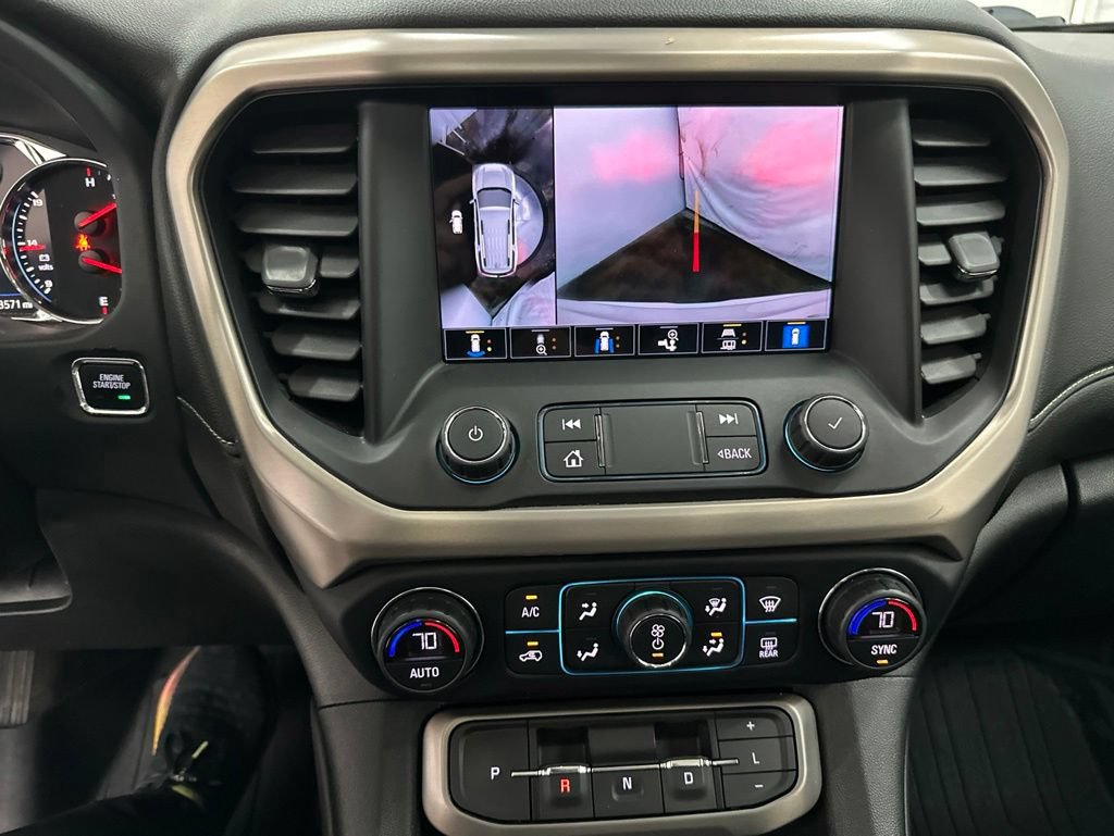 Used 2021 GMC Acadia Denali w/ Denali Technology Package AWD/4WD image 13