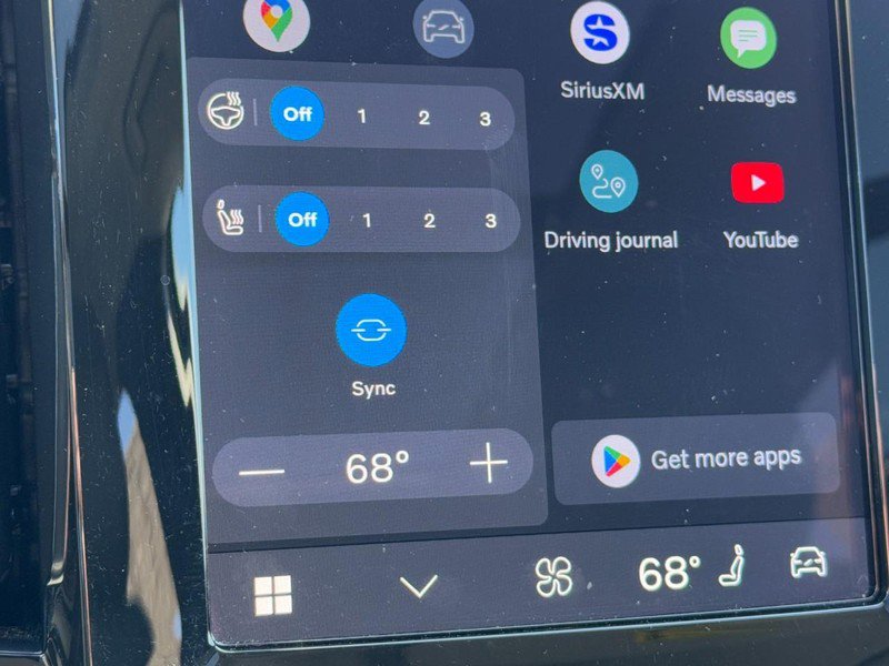 Certified 2023 Volvo XC40 B5 Plus w/ Protection Package Premier image 21