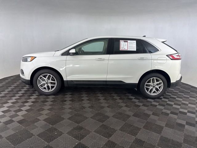 Used 2023 Ford Edge SEL w/ Convenience Package image 10