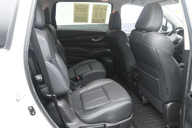 Used 2024 Subaru Ascent Limited AWD/4WD image 25