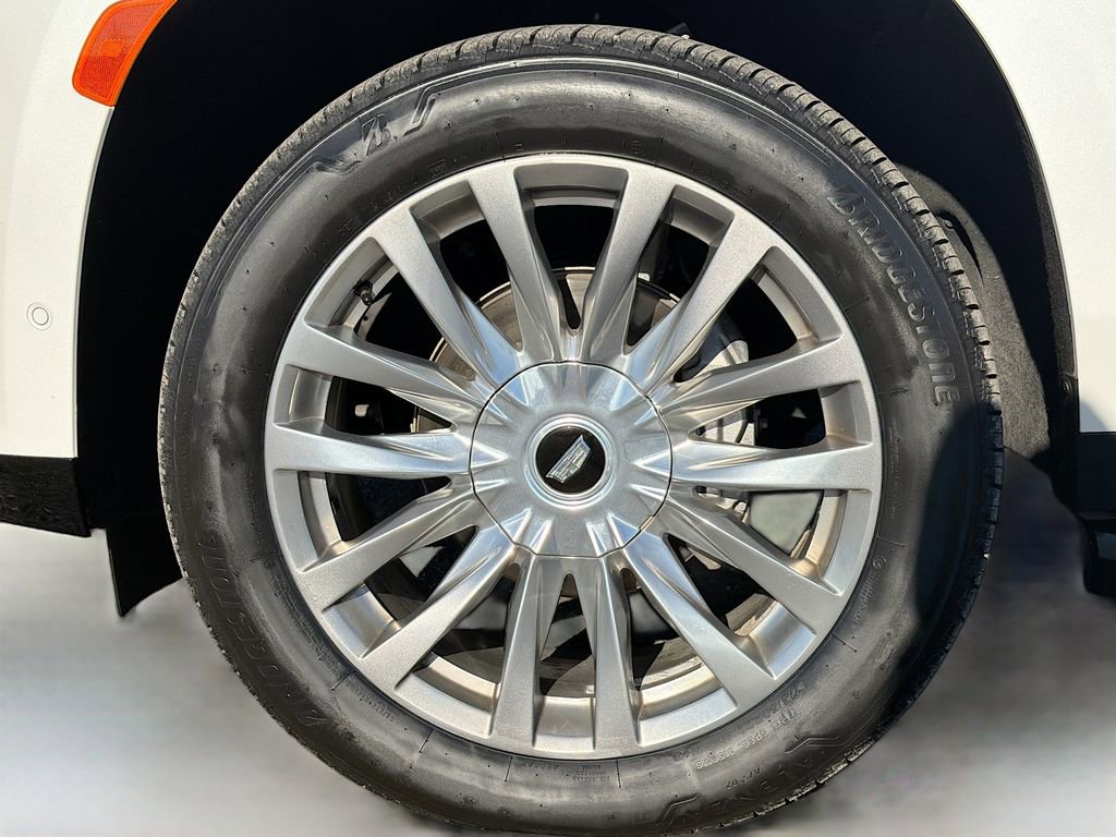 Used 2022 Cadillac Escalade ESV Premium Luxury image 34