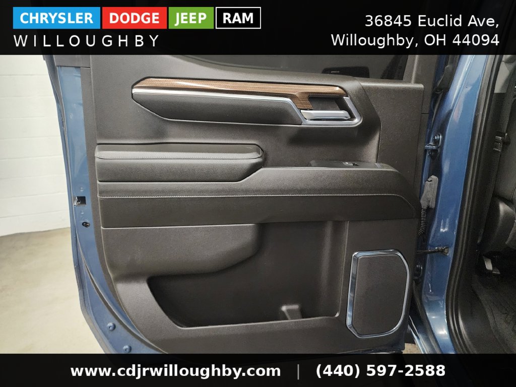 Used 2024 Chevrolet Silverado 1500 LT Trail Boss w/ Convenience Package II AWD/4WD image 30