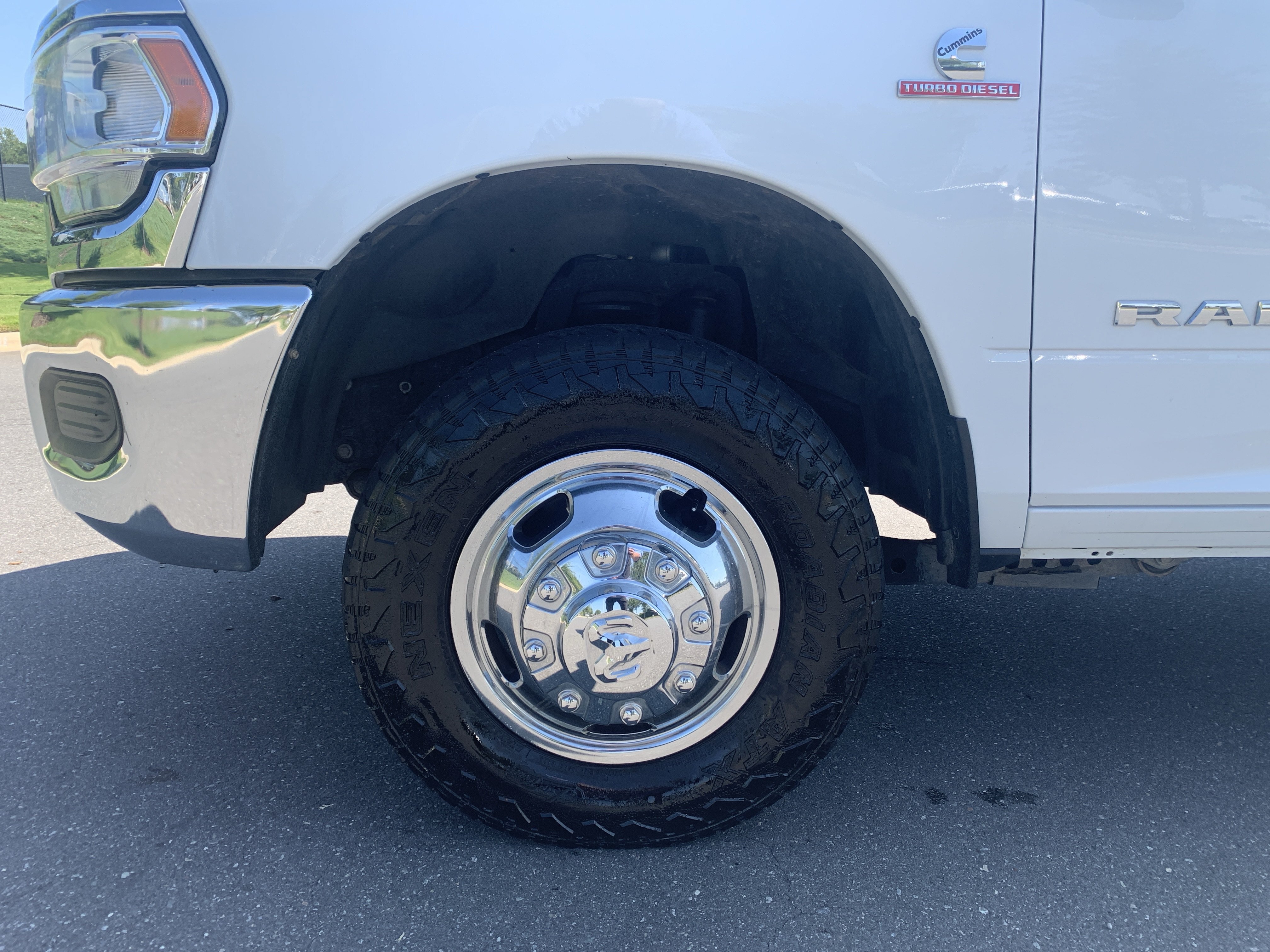 Used 2024 RAM 3500 SLT w/ Quick Order Package 2YG SLT AWD/4WD image 12