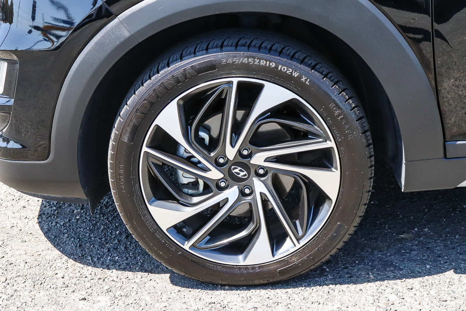 Used 2020 Hyundai Tucson Sport FWD image 14
