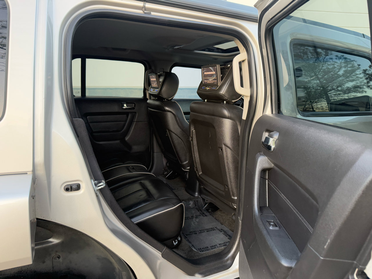 Used 2006 HUMMER H3 image 27