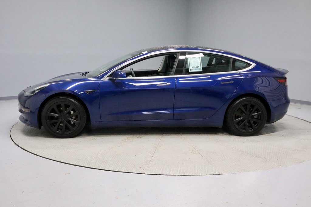 Used 2018 Tesla Model 3 Long Range image 10