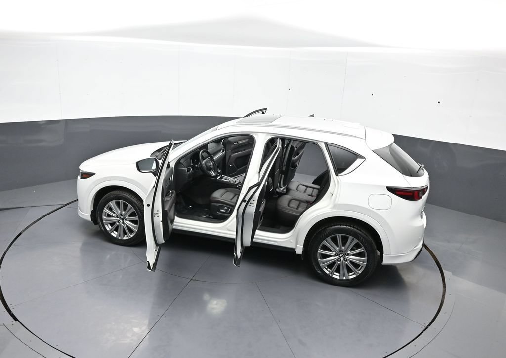 Used 2023 MAZDA CX-5 Signature AWD/4WD image 45