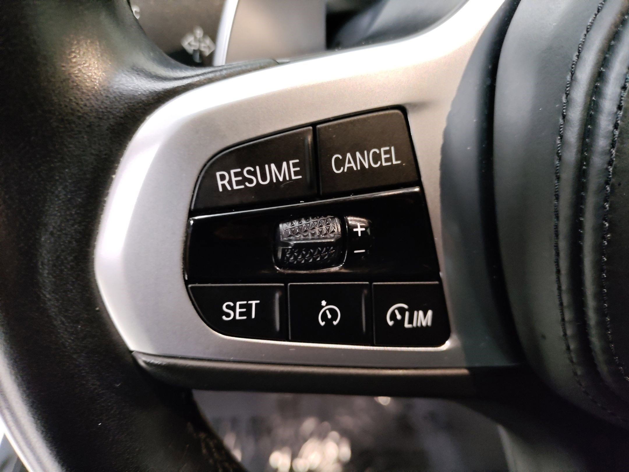 Certified 2023 BMW 330i Sedan w/ M Sport Package image 15