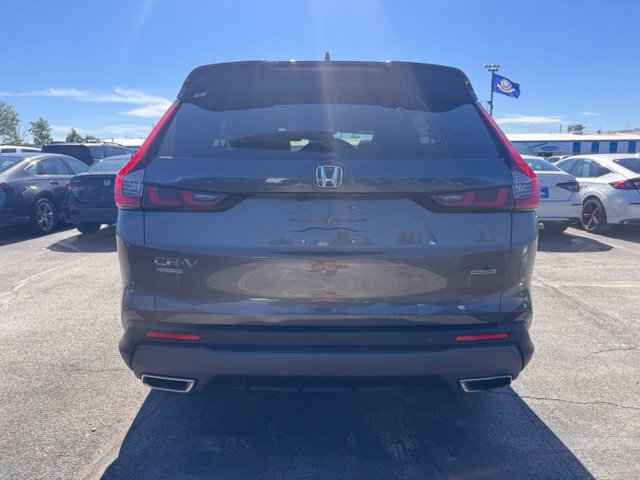 Used 2025 Honda CR-V Sport Touring image 2