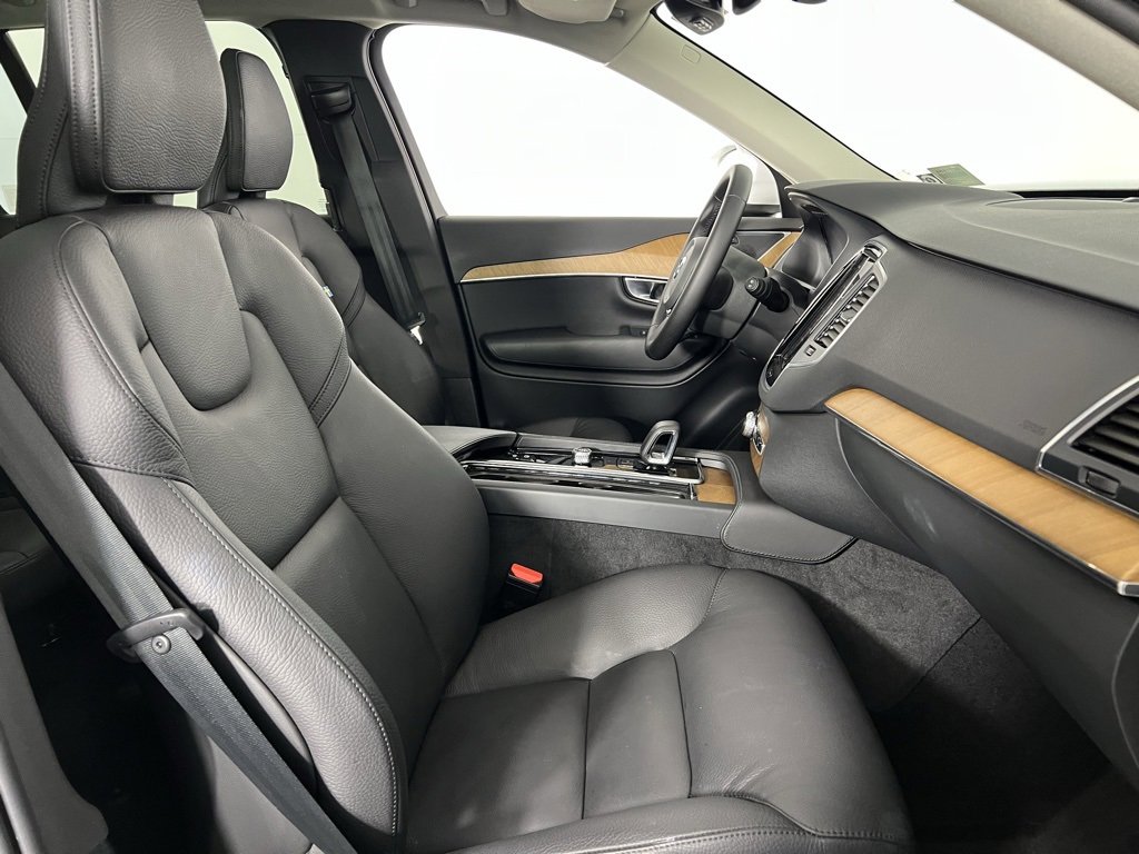 Used 2024 Volvo XC90 T8 Core w/ Protection Package Premier image 34