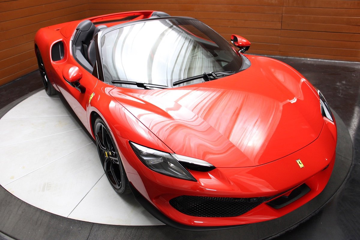 Used 2025 Ferrari 296 GTS image 11