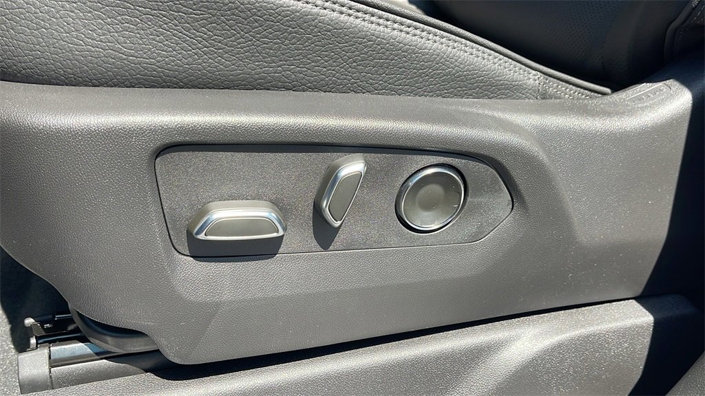 New 2025 GMC Sierra 1500 Denali w/ Denali Reserve Package image 12