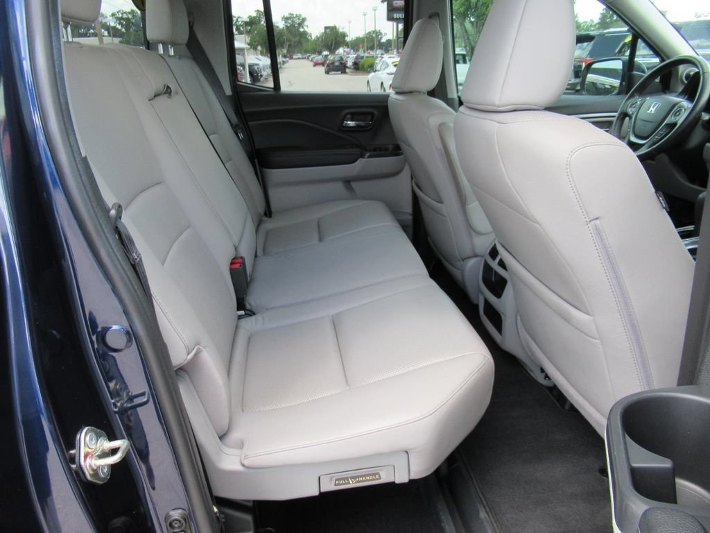 Used 2017 Honda Ridgeline RTL-T image 32