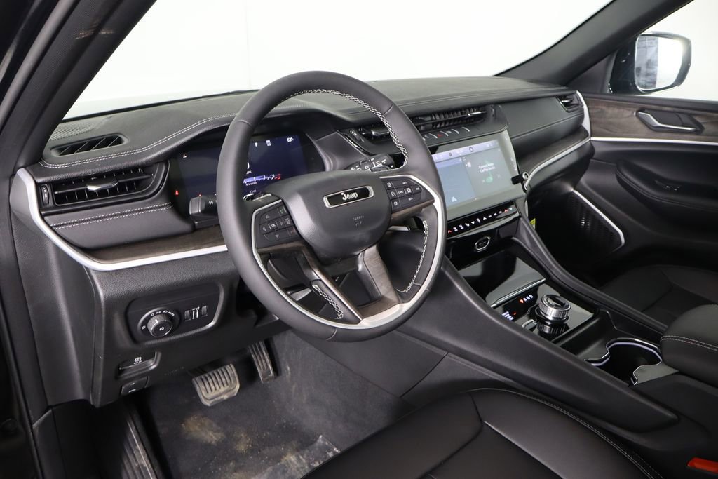 New 2026 Jeep Grand Cherokee Limited image 28