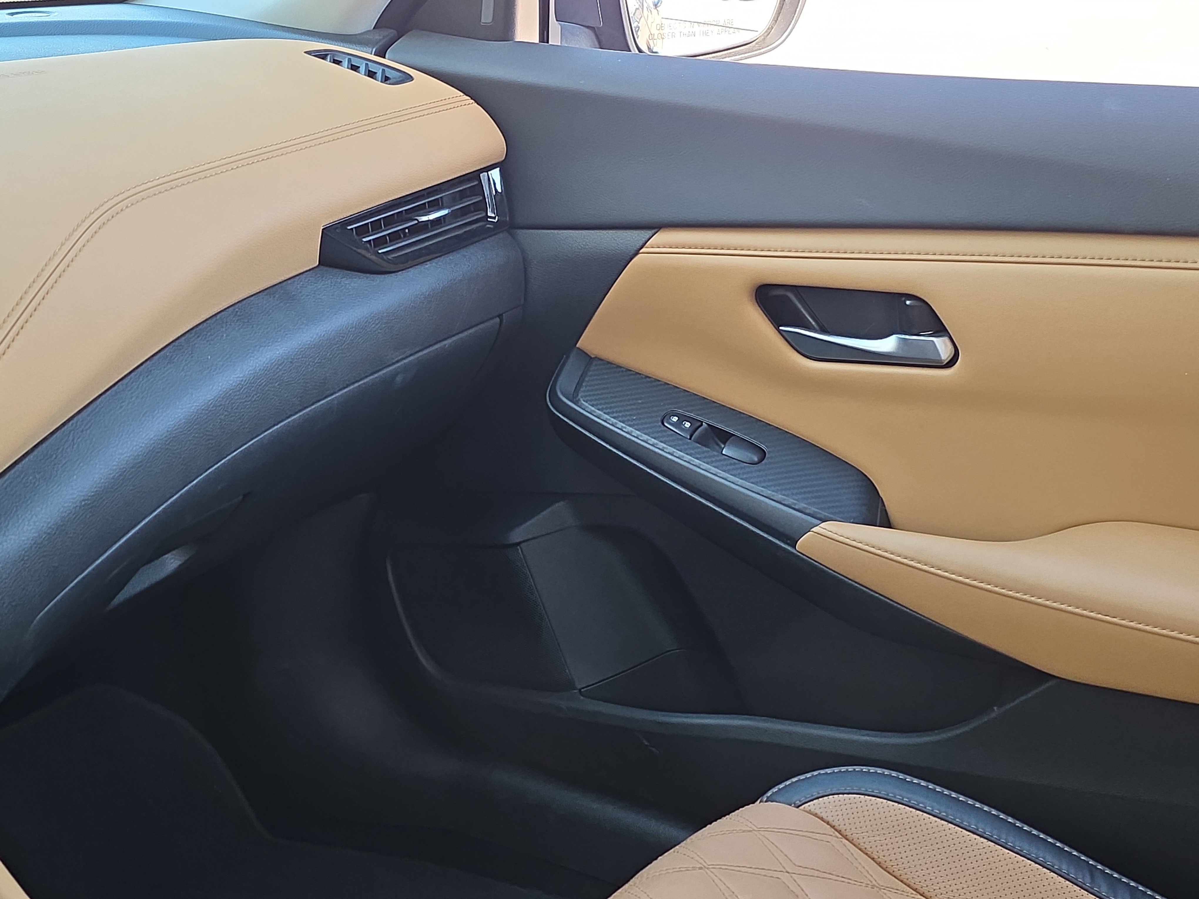 Used 2021 Nissan Sentra SV w/ SV Premium Package image 22