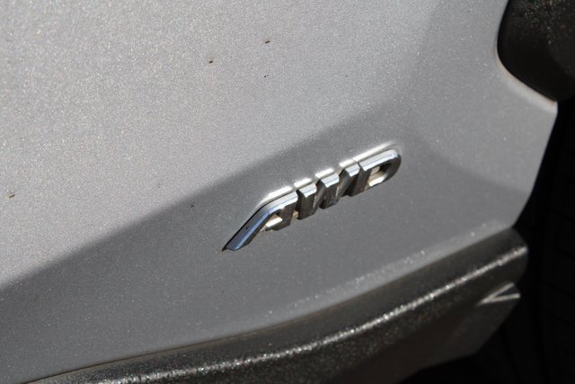 Used 2020 Toyota RAV4 Limited image 12