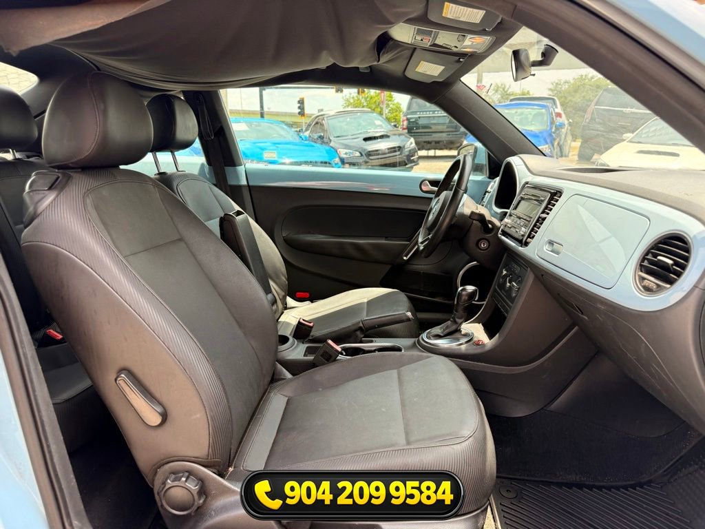 Used 2014 Volkswagen Beetle 2.5 FWD image 19