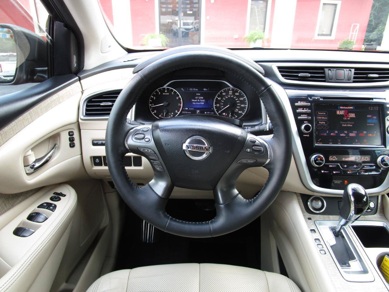 Used 2019 Nissan Murano SL FWD image 10