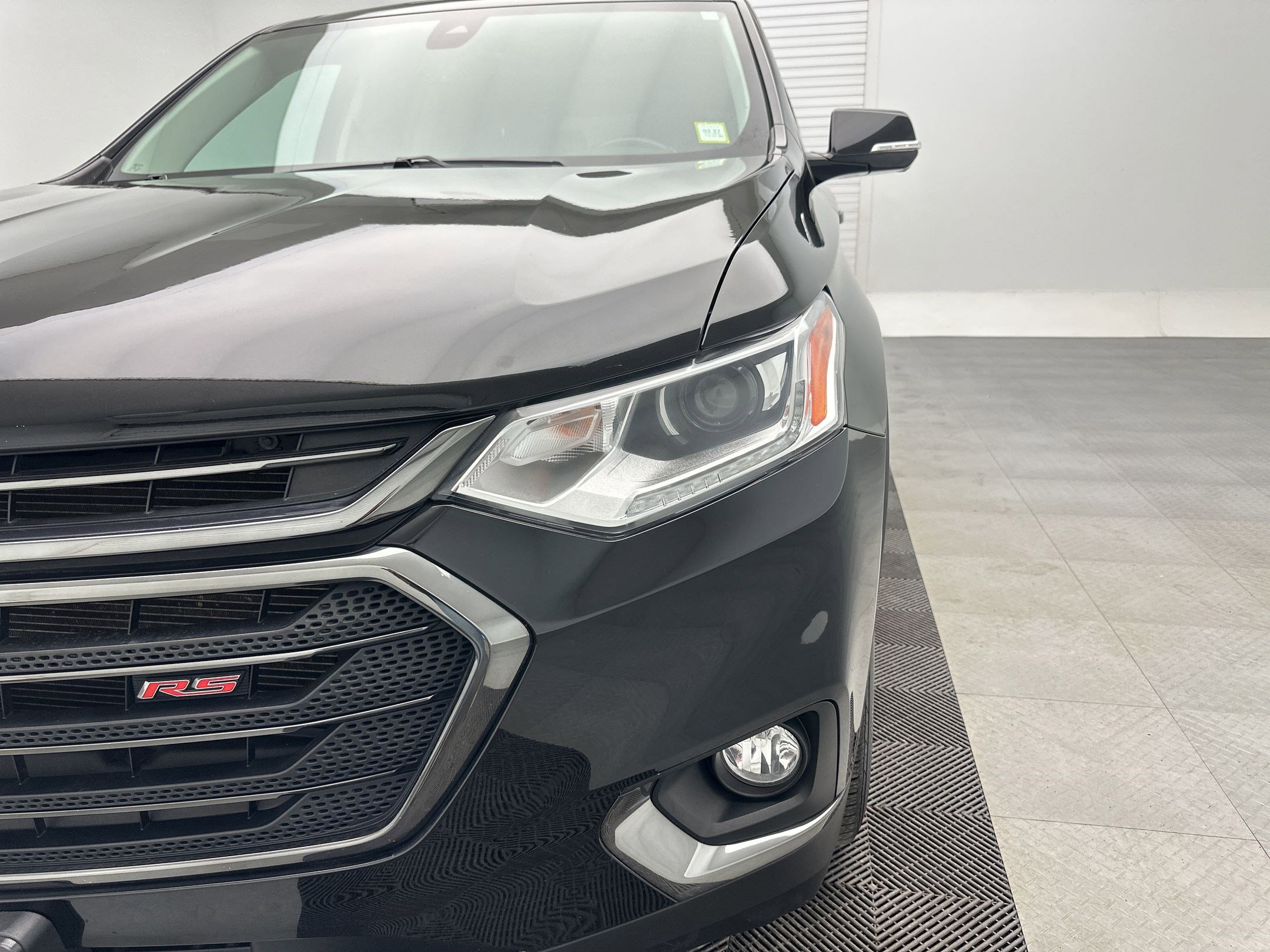 Used 2020 Chevrolet Traverse RS w/ LPO, Floor Liner Package image 20