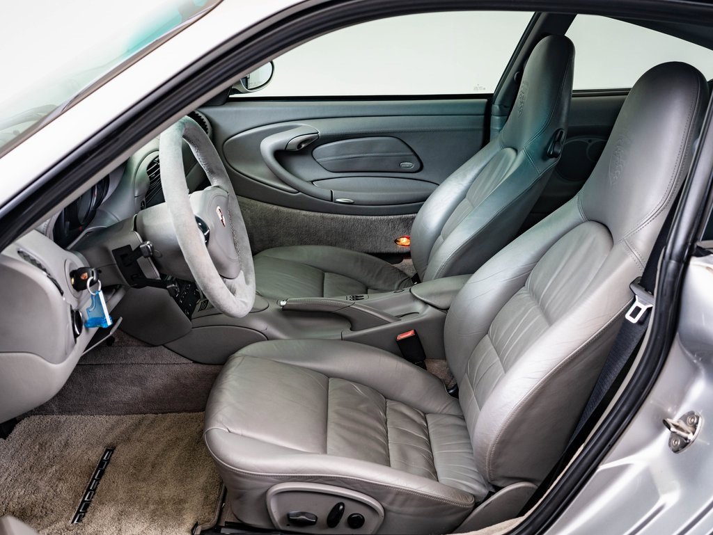 Used 2001 Porsche 911 Turbo image 5