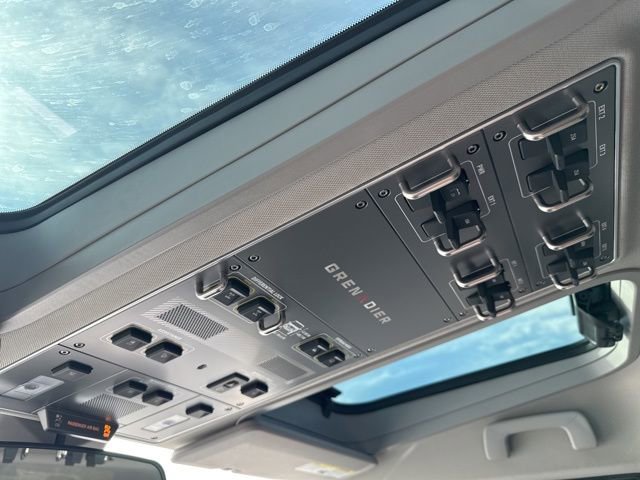 Used 2024 INEOS Grenadier Fieldmaster Edition image 17