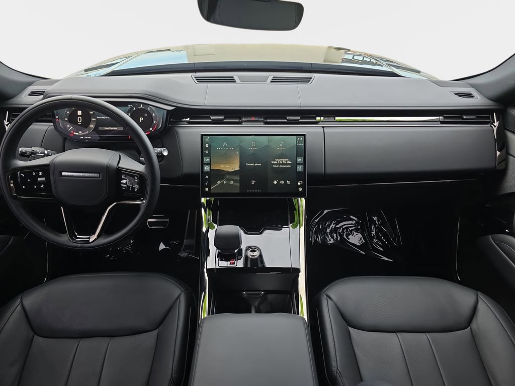 Certified 2025 Land Rover Range Rover Sport Dynamic SE image 9