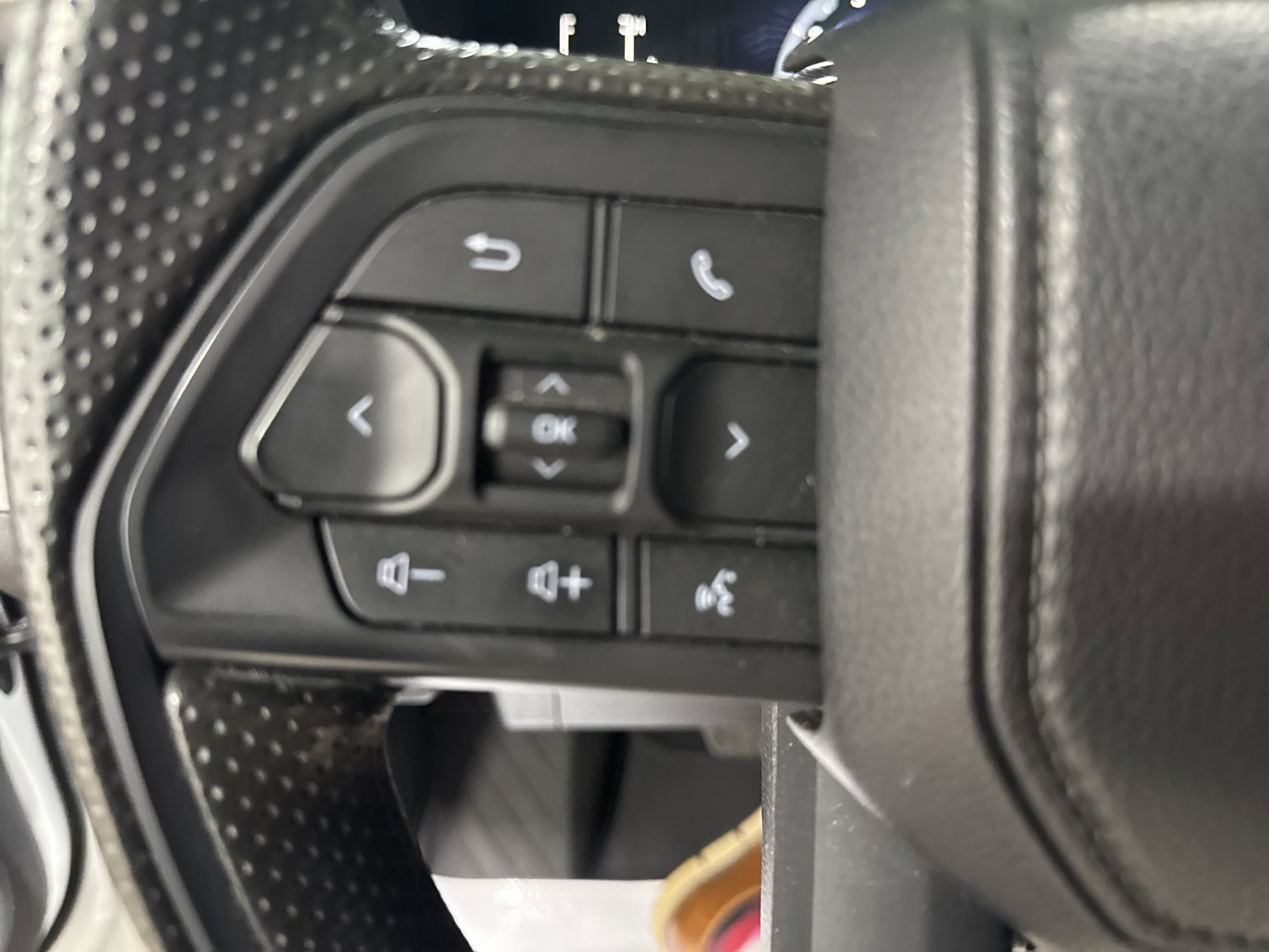 Used 2024 Toyota Tacoma SR5 image 27