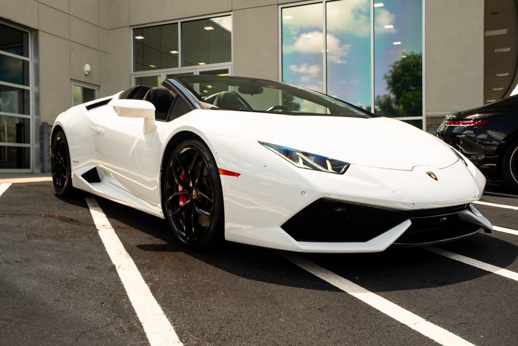 Used 2017 Lamborghini Huracan LP 610-4 AWD/4WD image 6