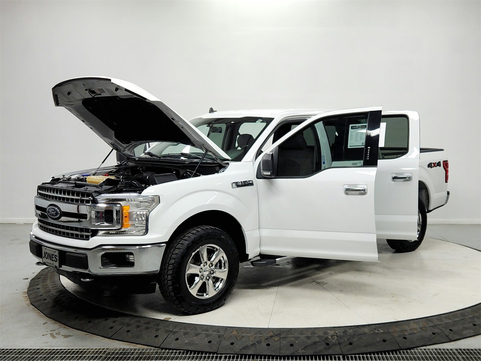 Used 2019 Ford F150 XLT w/ Equipment Group 302A Luxury image 11