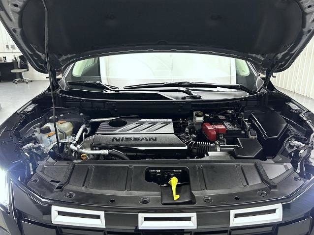 Certified 2025 Nissan Rogue SV AWD/4WD image 24