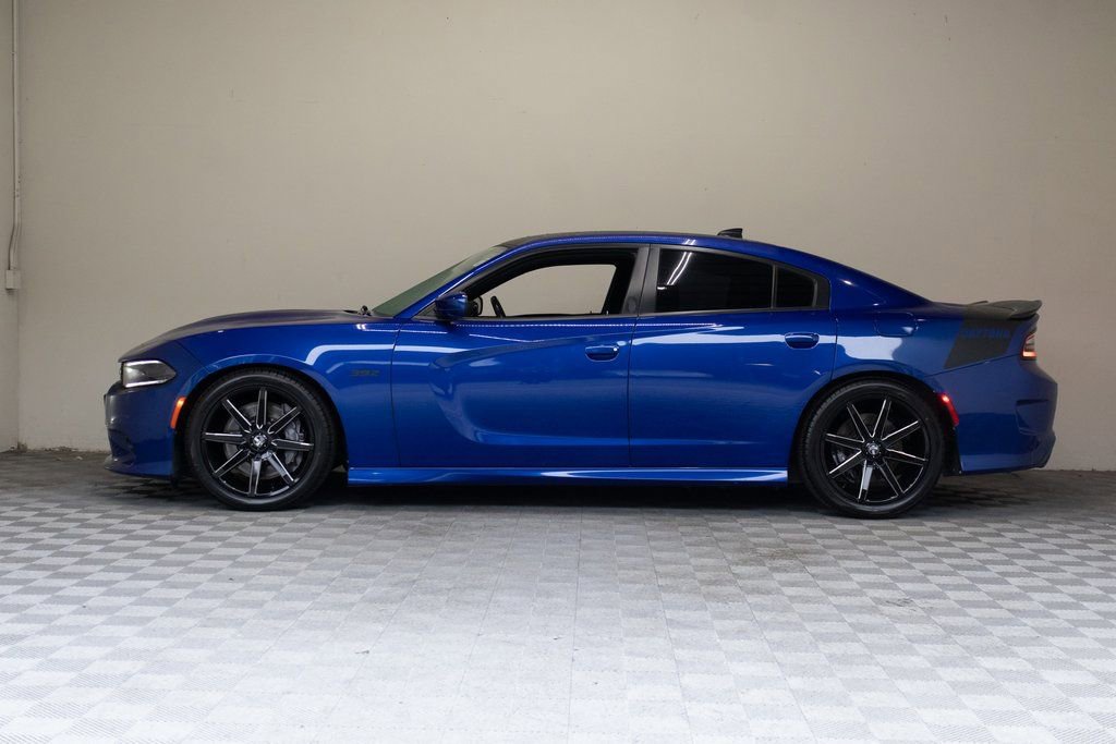 Used 2018 Dodge Charger R/T image 8