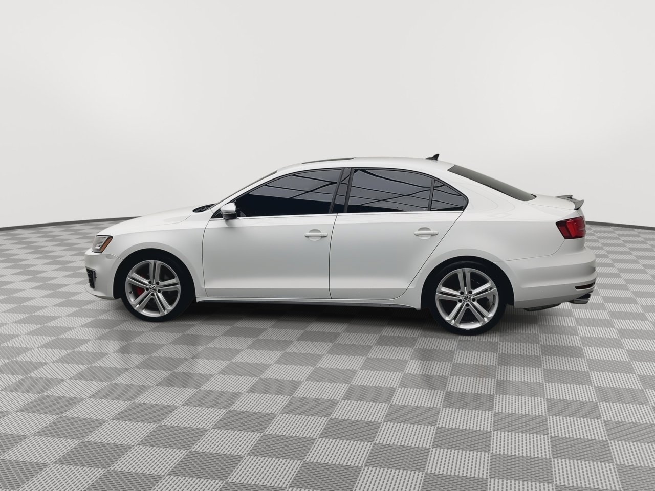Used 2015 Volkswagen Jetta GLI SEL image 33