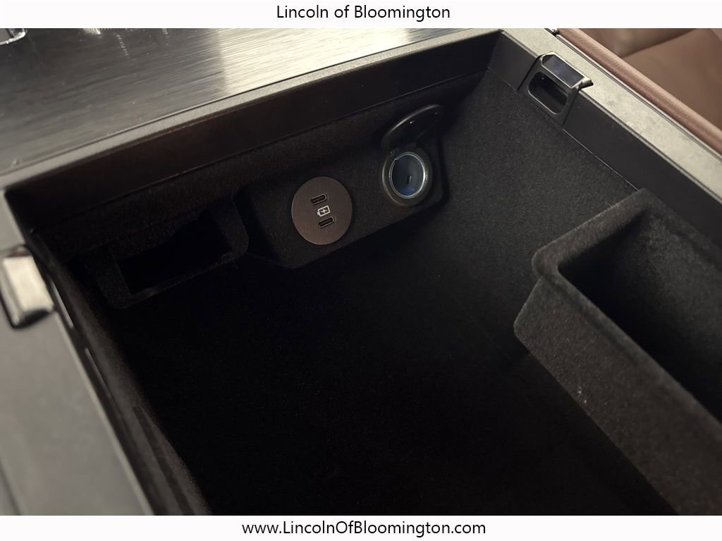 Certified 2025 Lincoln Aviator Reserve w/ Illumination Package image 51