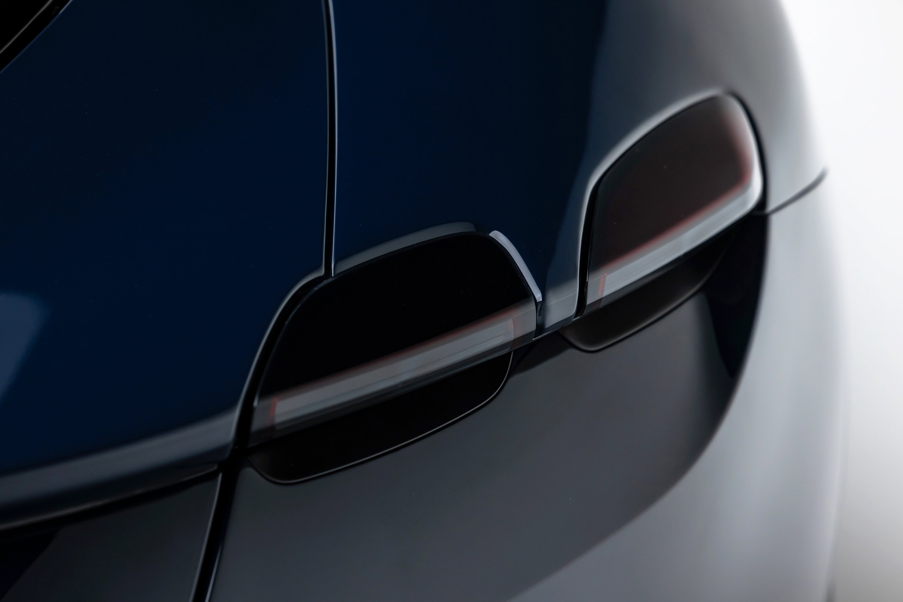 Certified 2021 Ferrari Roma image 32