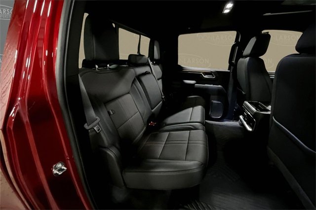 Certified 2024 Chevrolet Silverado 1500 High Country w/ Technology Package image 17